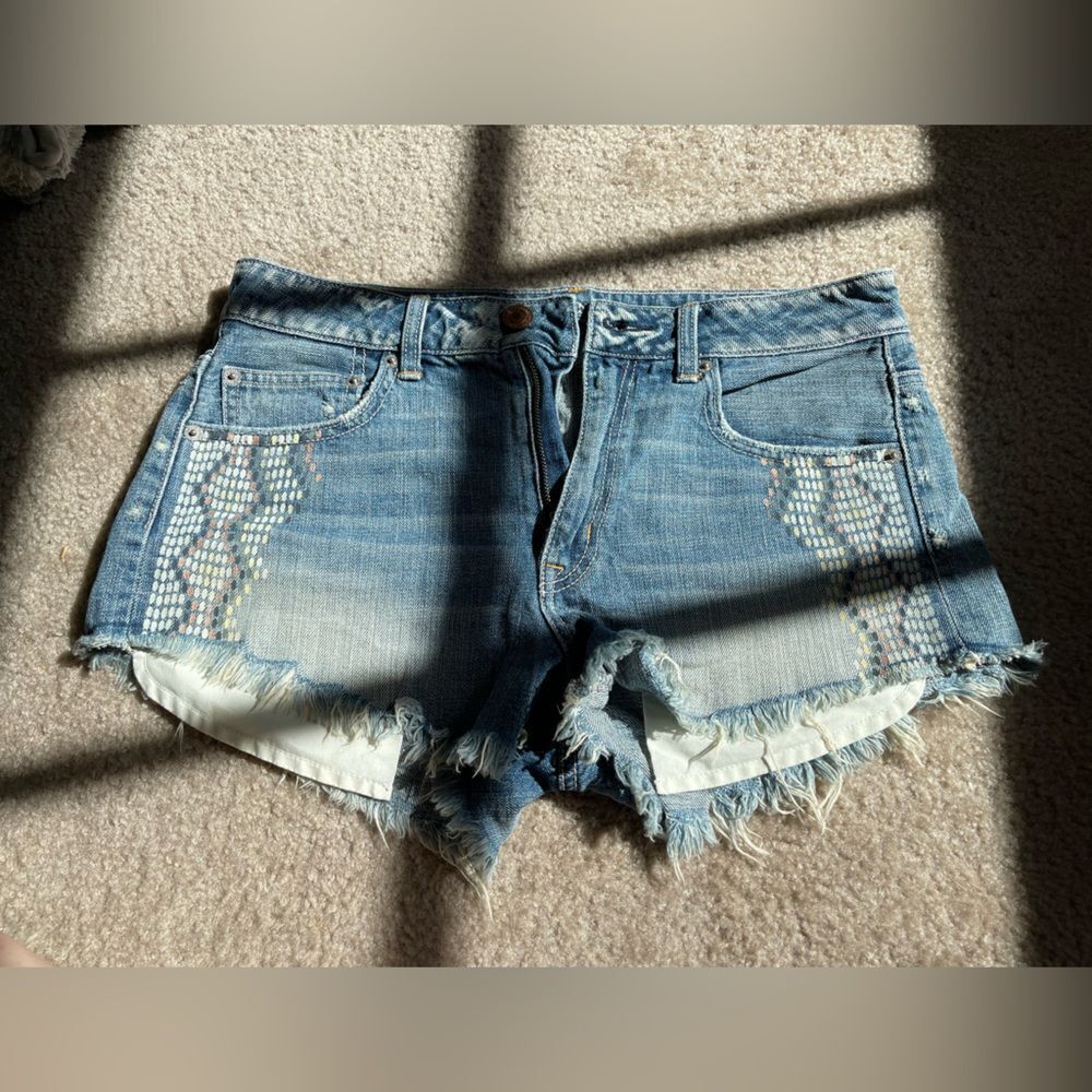 Lot of American Eagle shorts